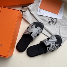 Hermes Slippers